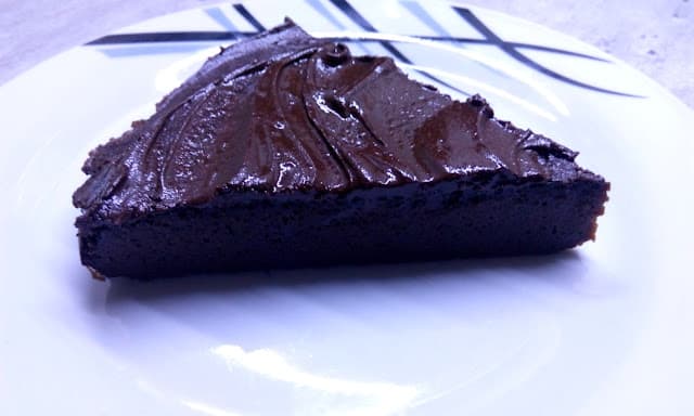 Tortë me çokollatë dhe krem mascarpone